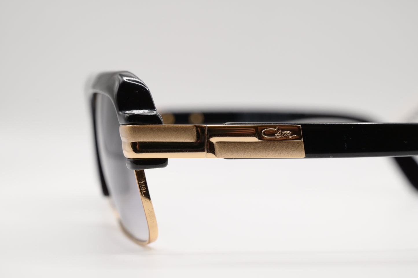 Cazal Mod 670/3